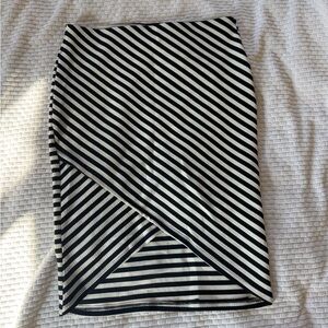 Iris Black and White Striped Pencil Skirt